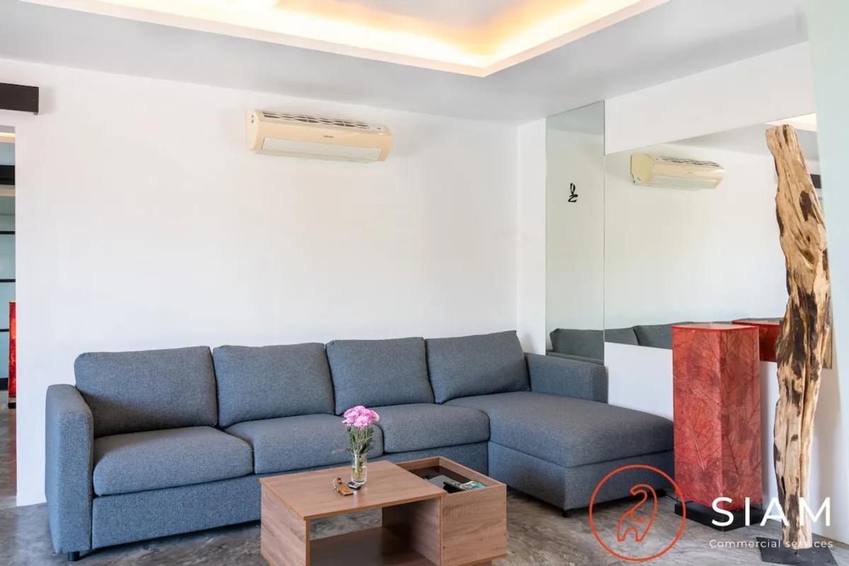 Zendo 4br - 12m Privatepool - Walk To วิลล่า *